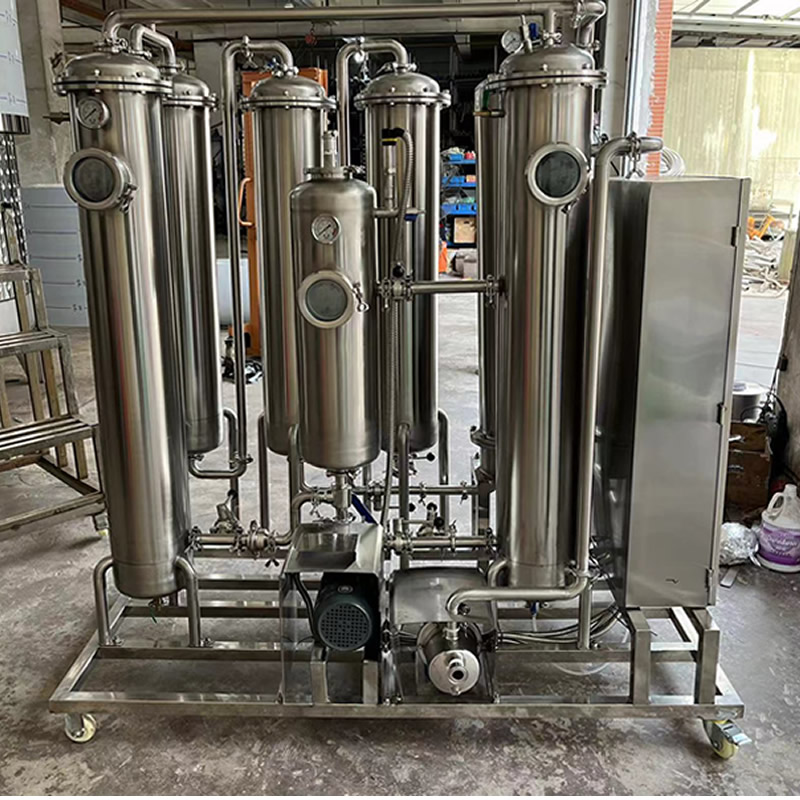 云南昆明李總購買的光電子酒類老熟機已發(fā)貨